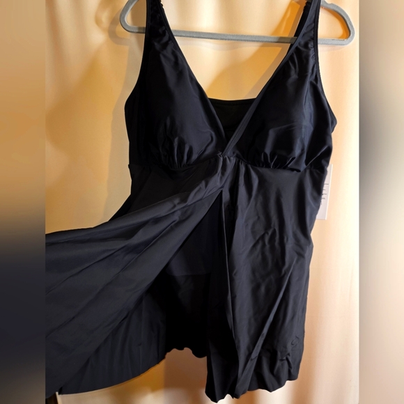Nicole Miller 2x Black Sleeveless V-Neck Swim Dress - Picture 1 of 7